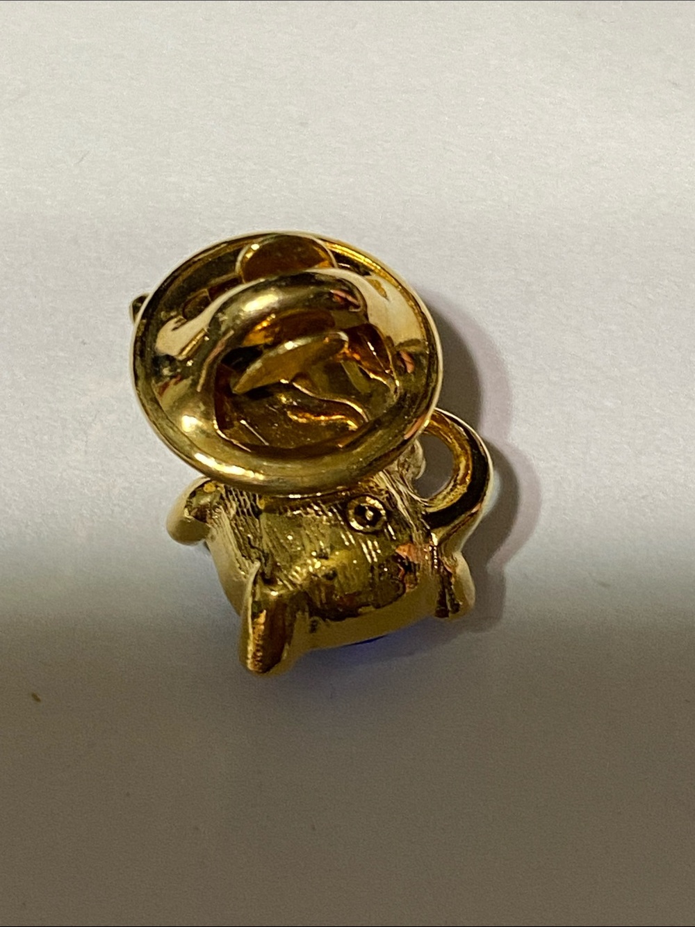 3 small pins Gold tone mice & Ballou Regd  cat pin - Picture 7 of 15